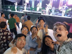 03_Party_II